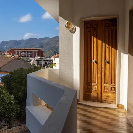 Casa Sergio E Laura *